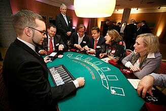 Blackjack as an idea for the summer party Guests of the summer festival play blackjack
