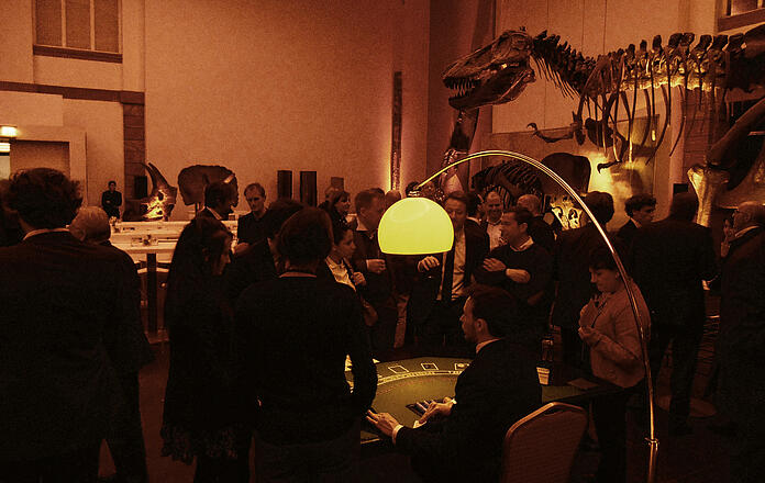 Mobile casino in a natural history museum with dinosaurs